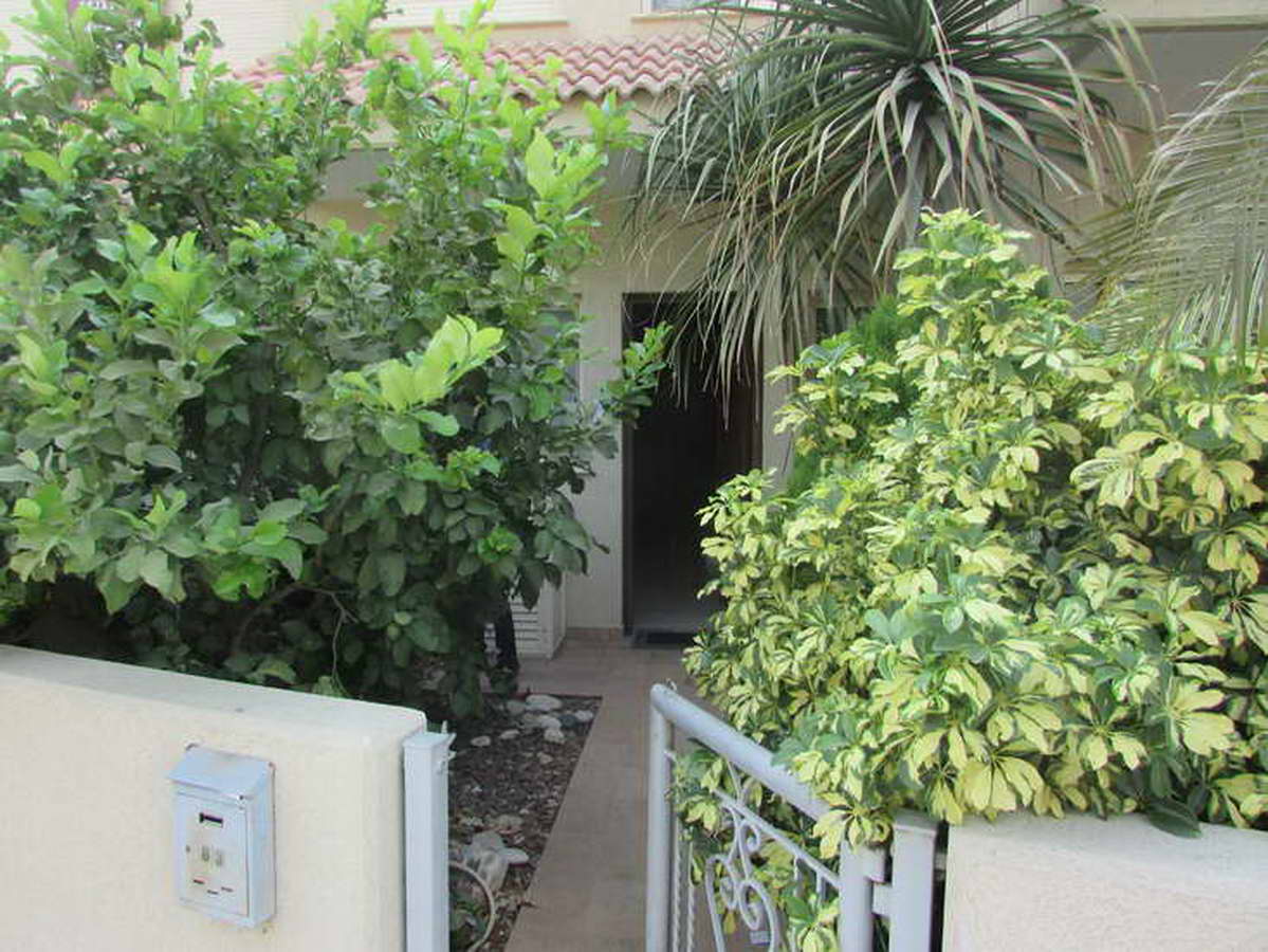 2 Bedrooms Maisonette For Rent, Limassol