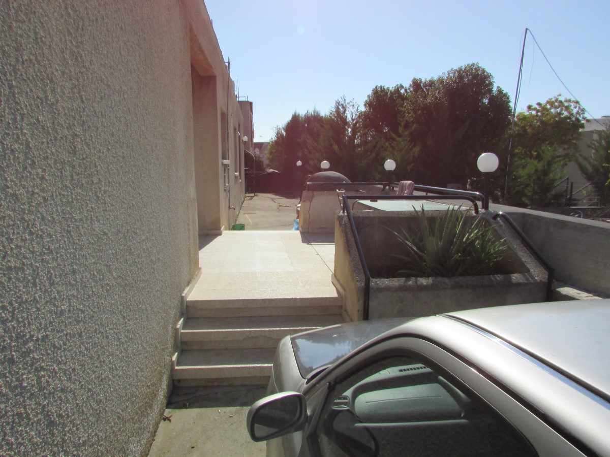 Four (4) Bedrooms Detached House For Sale At Mesa Geitonia.