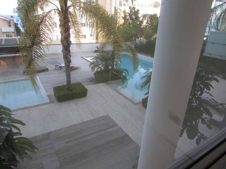 Luxury 2 Bedroom Apartment on the beach.