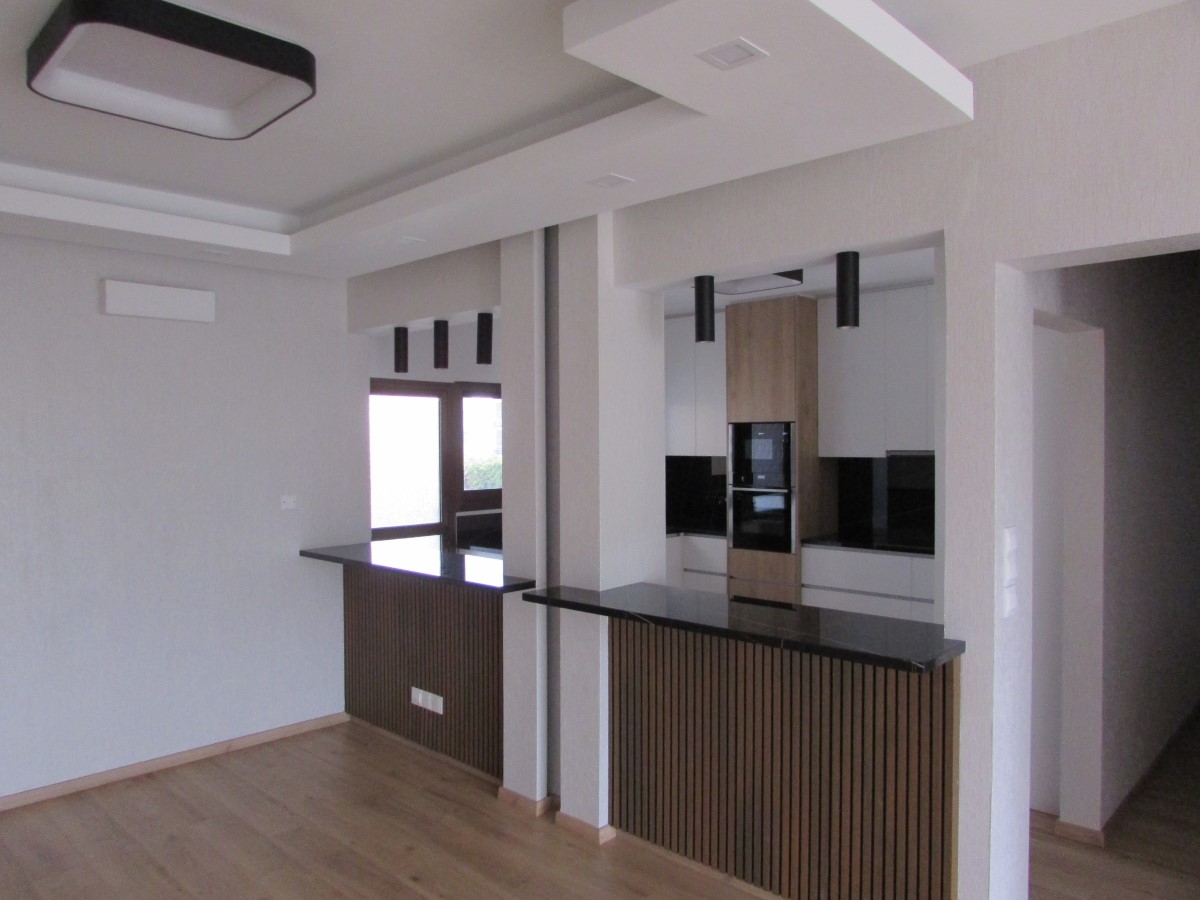 Luxury 3 Bedroom Apartment Fully Renovated With an unobstructed View For Sale.