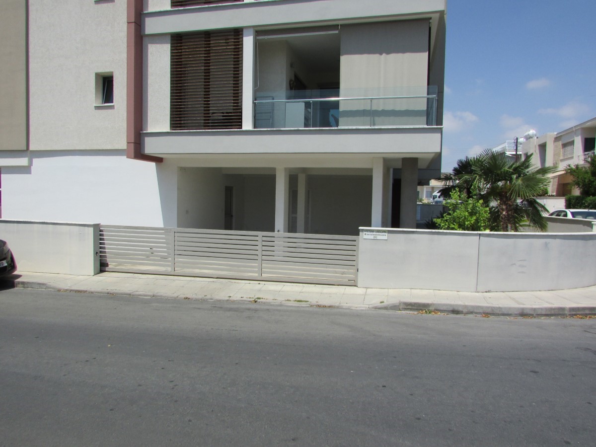 Spacious 4 Bedrooms Apartment For Sale Town Center Limassol
