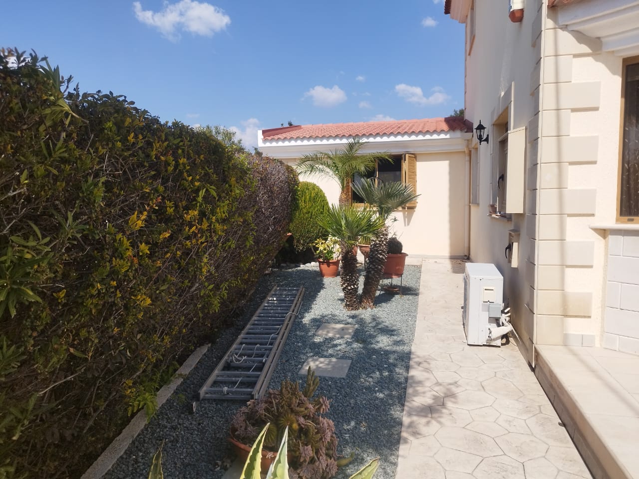 Wonderful and Spacious detached Four (4) Bedroom House For Sale in Apeshia Village,Limassol.