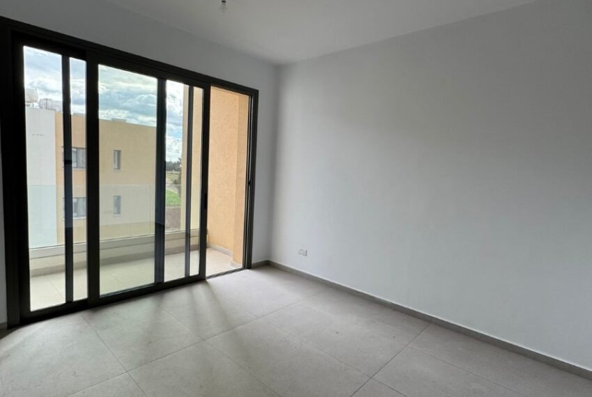 PHOTO-2025-12-12-11-00-54 (11) (Custom)