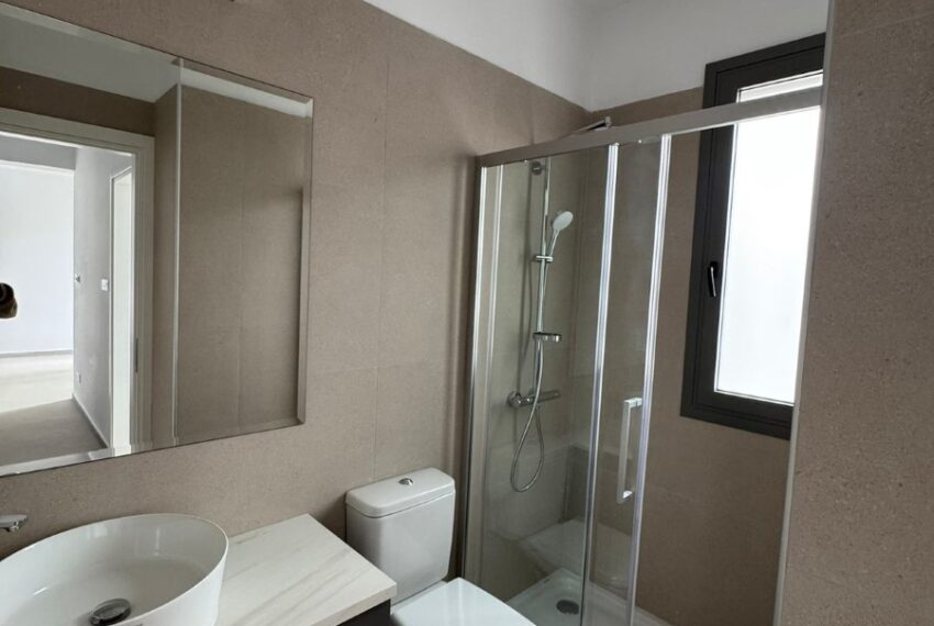 PHOTO-2025-12-12-11-00-54 (2) (Custom)