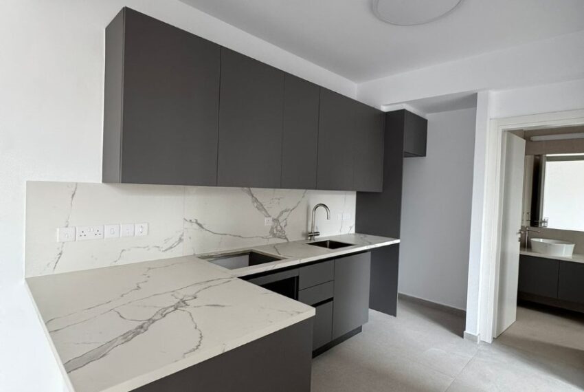 PHOTO-2025-12-12-11-00-54 (9) (Custom)